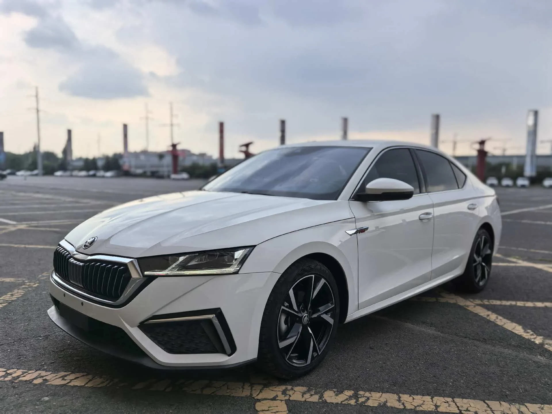 Octavia 2022 PRO TSI280 Luxury Edition