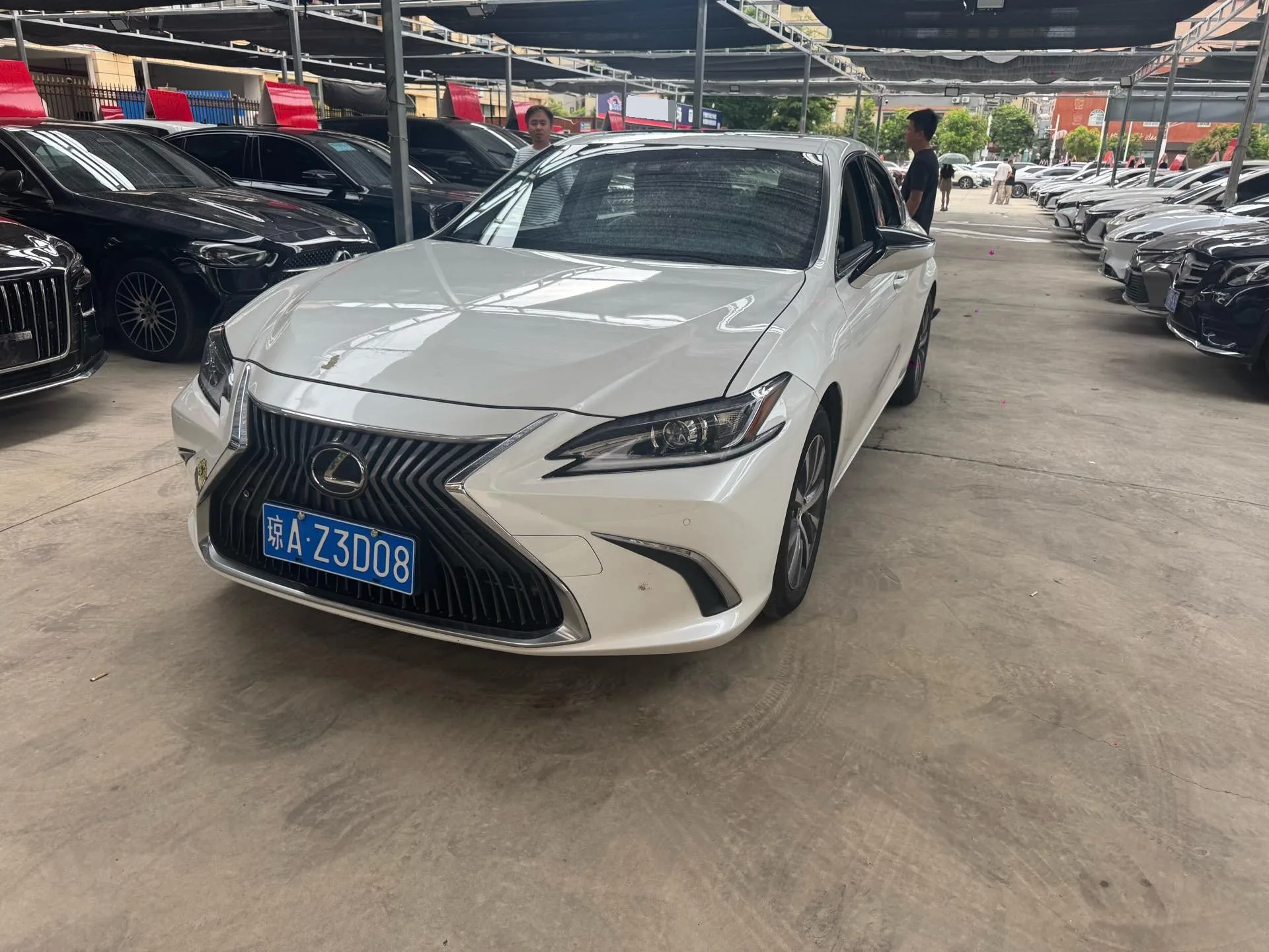 Lexus ES 2018 200 Premium Edition (China V Emission Standard)