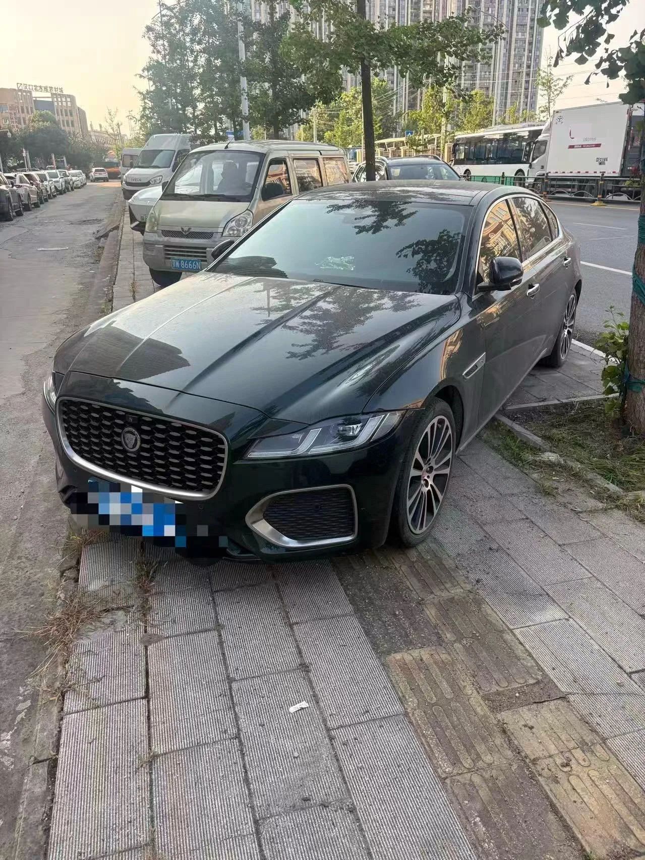 2021 Jaguar XFL 2.0T P250 2WD Luxury Edition