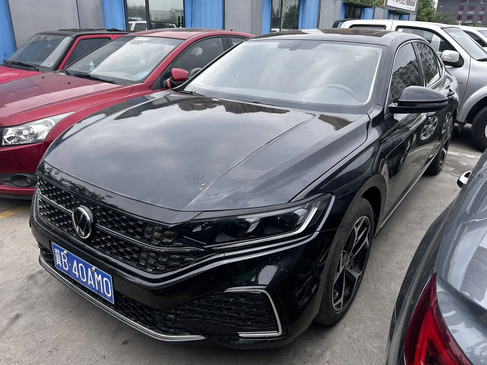 Volkswagen 2025 Passat 2.0TSI 380TSI Outstanding Edition Starry Sky Dragon Edition Automatic Transmission