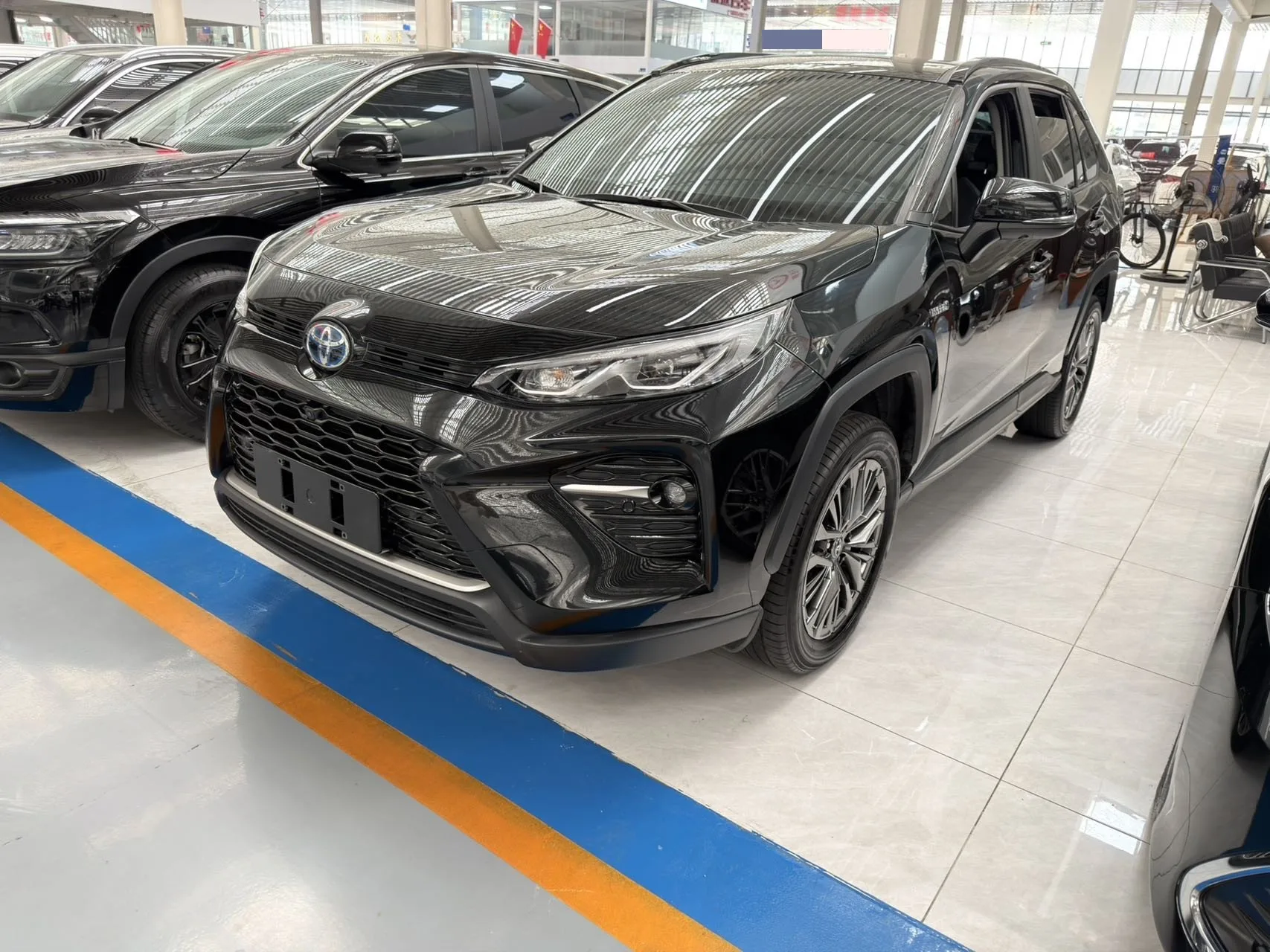 Toyota 2023 Wildlander Hybrid 2.5 CVT 2WD Luxury PLUS Edition, Automatic Transmission