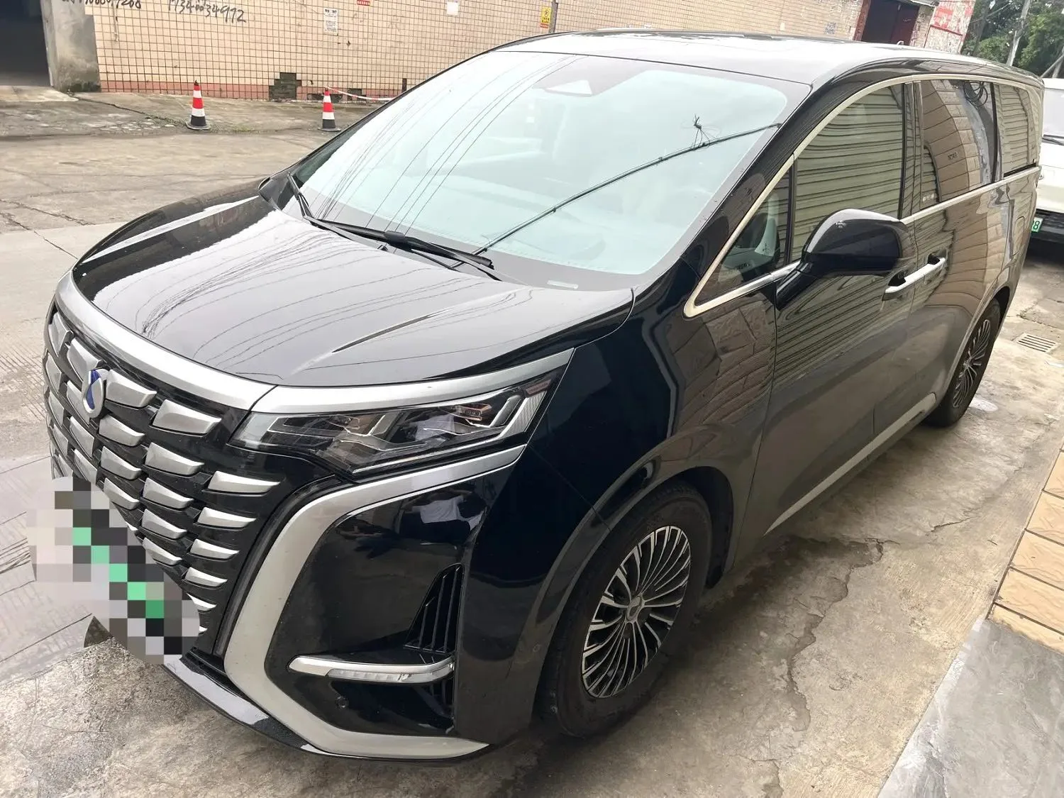 Denza D9 2022 DM-i 970 AWD Flagship Edition