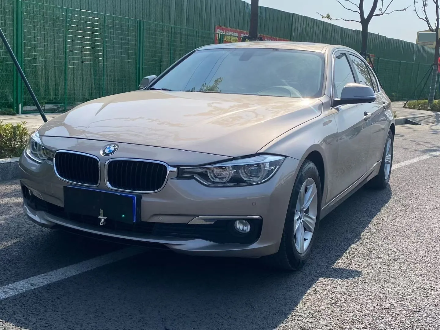 2016 BMW 3 Series 320Li Progressive