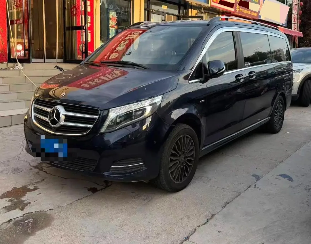 Mercedes-Benz V-Class 2018 V 260 Premium Edition (China V Emission Standard)