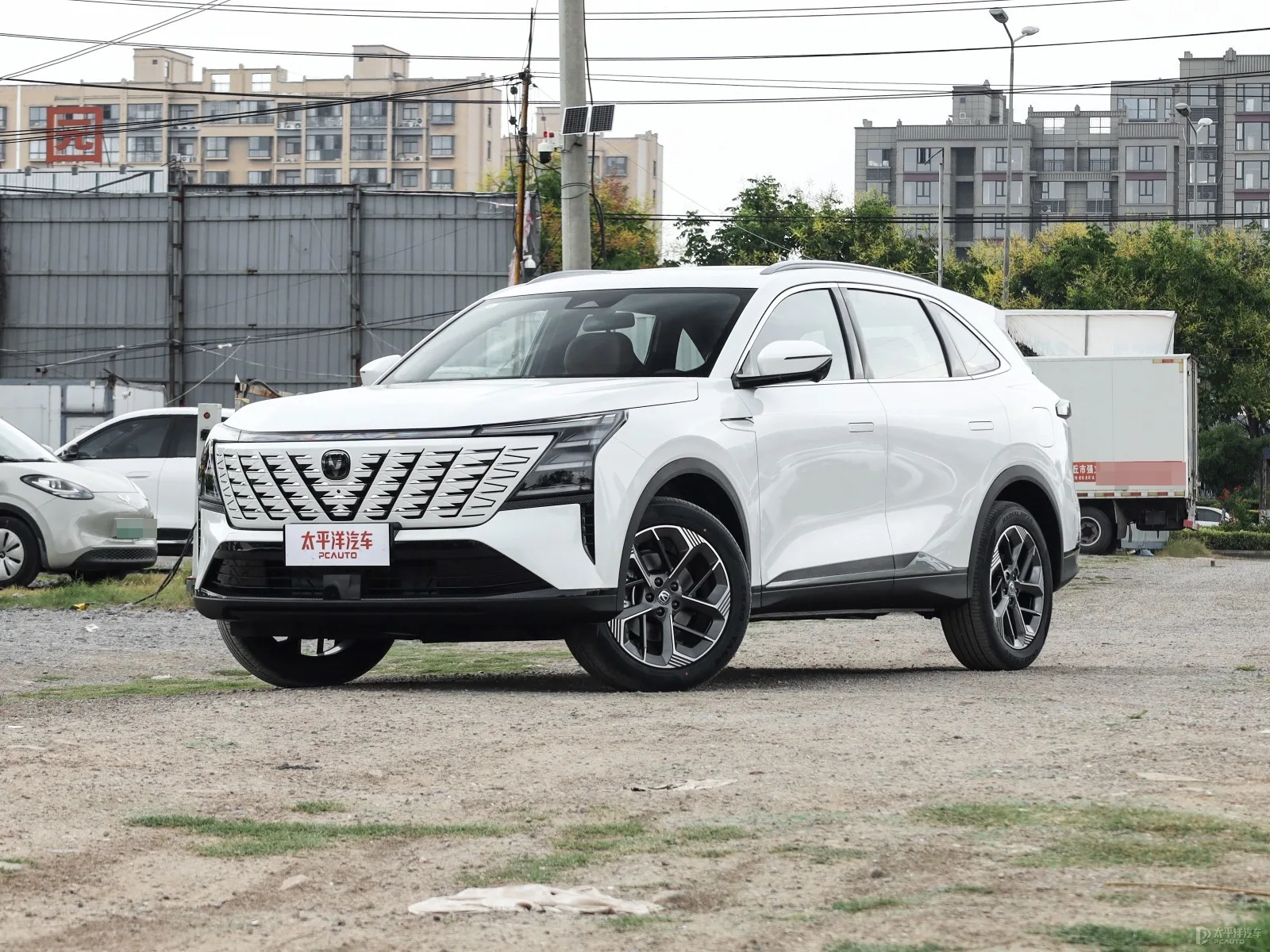 Changan 4th Generation CS75 Plus Full Configuration — Authorized new car for export from China (listing thumbnail)