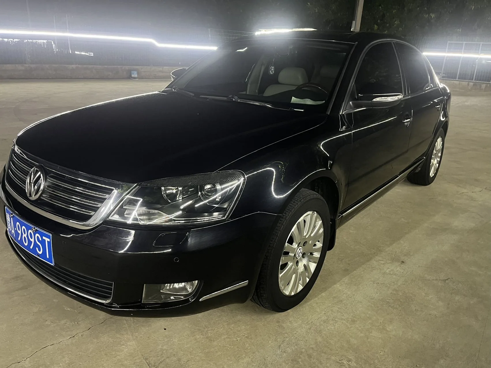 Passat Lingyu 2009 1.8T Automatic Premium Model