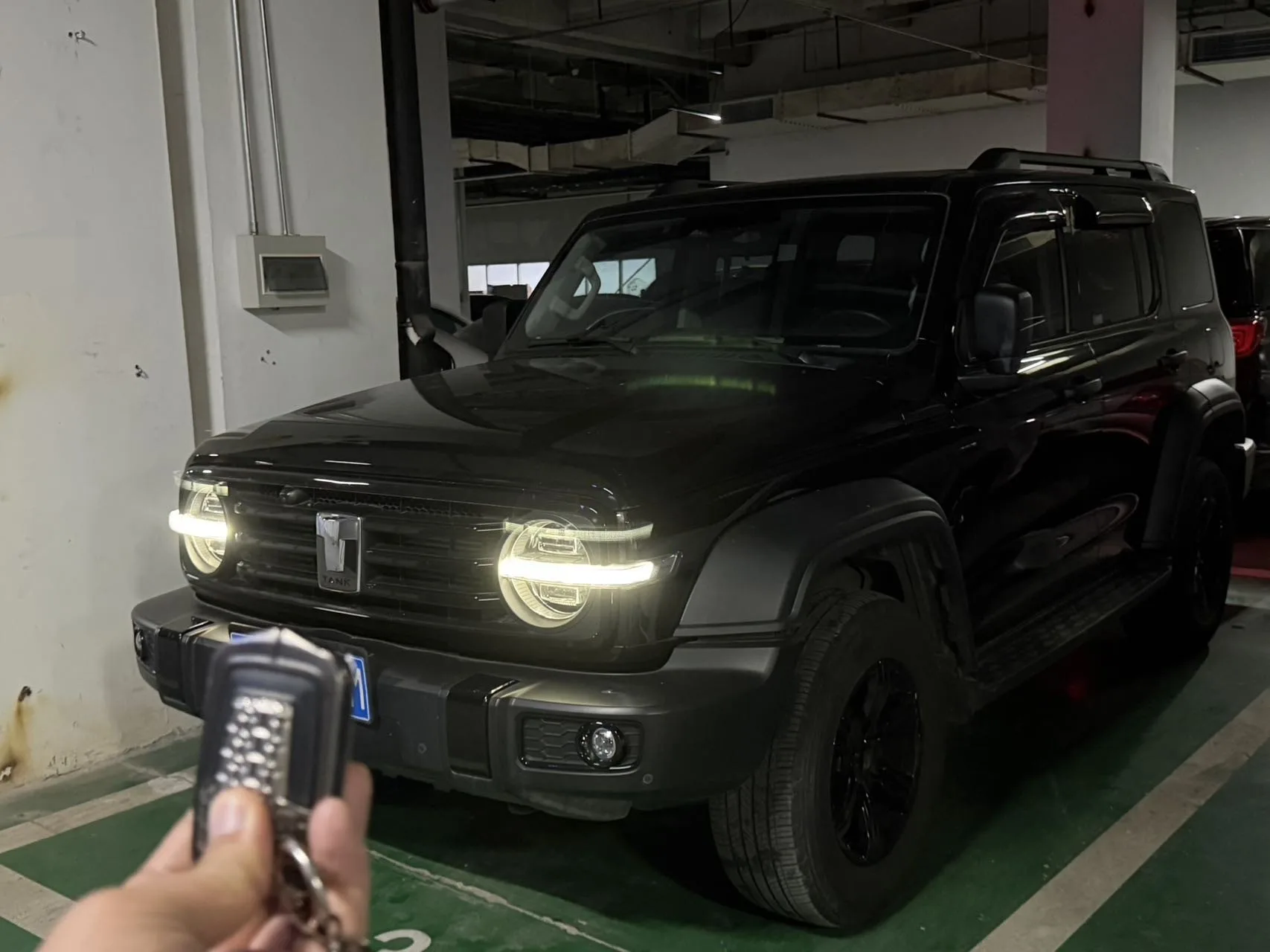 Tank 300 2023 Off-Road Edition 2.0T Conqueror