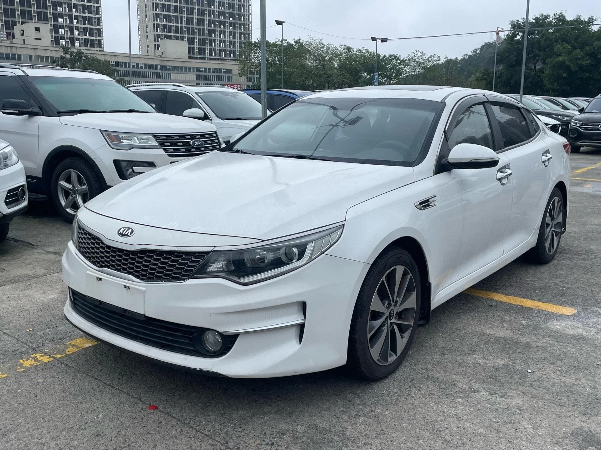 Kia K5 2016 2.0L Automatic LUX