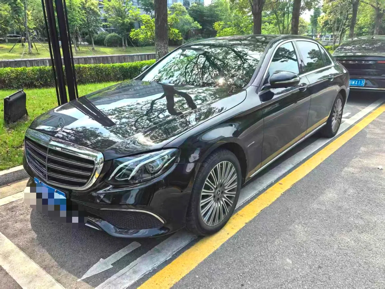 Mercedes-Benz E-Class 2020 E 300 L Fashion Edition