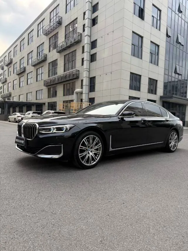 2021 BMW 7 Series 740Li xDrive Executive Luxury Package