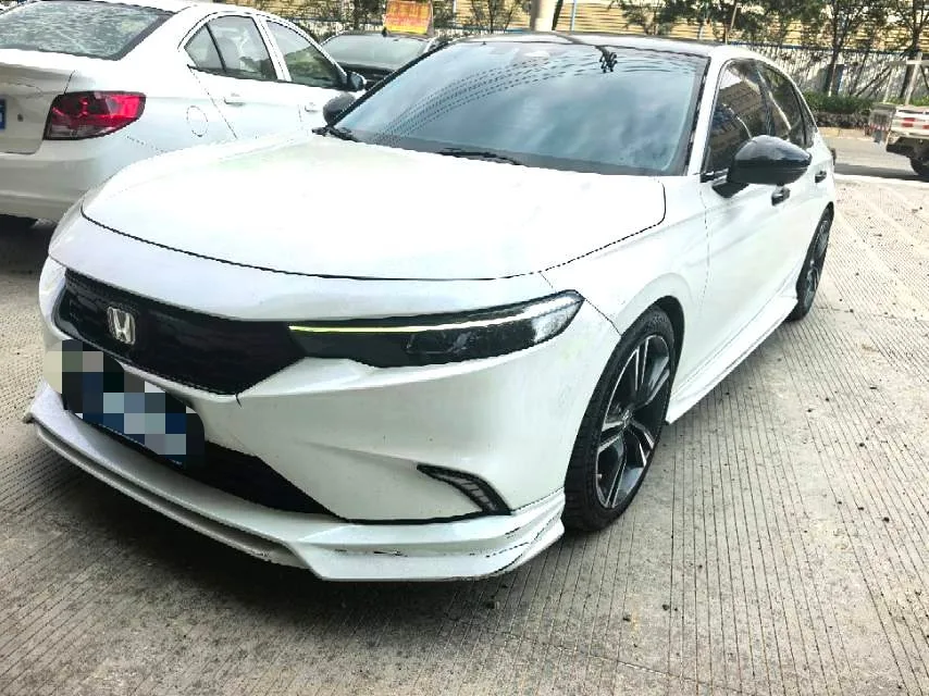 Stylish 2022 240TURBO CVT Premium Edition