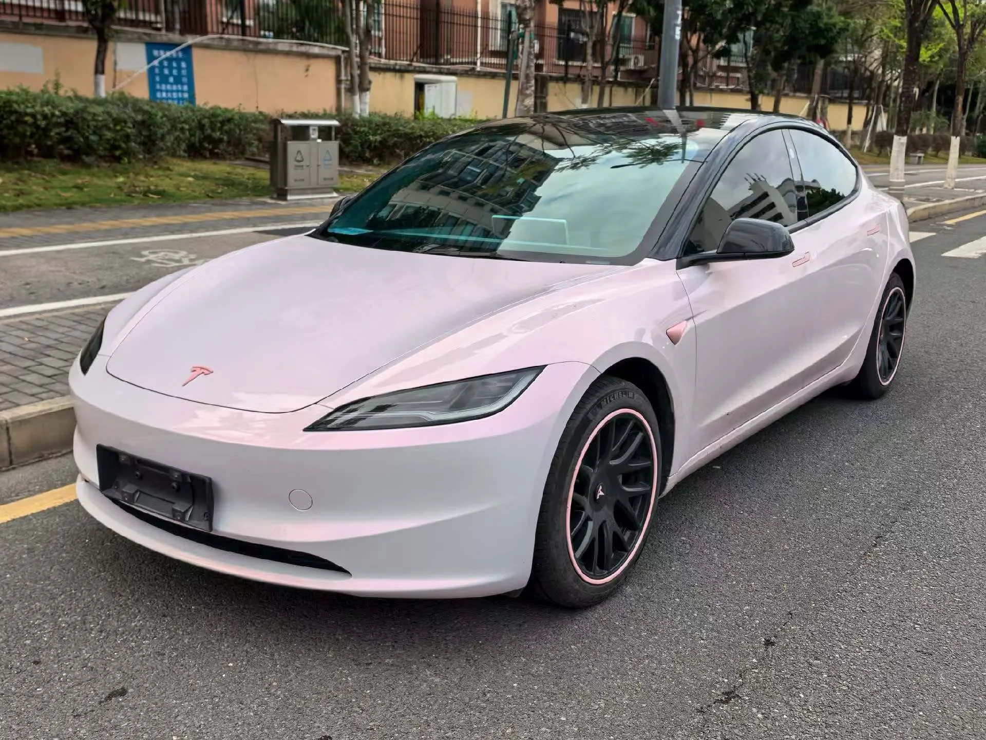 Model 3 2023 Rear-Wheel Drive