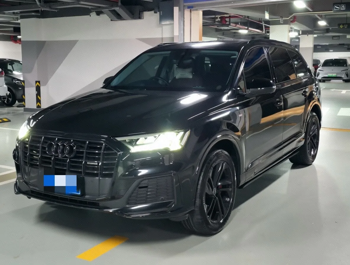 Audi Q7 (Imported) 2023 Q7 2.0TFSI 45TFSI Quattro S line Sport Automatic