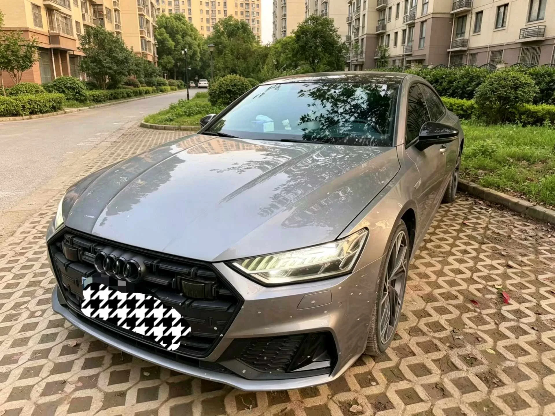 Audi 2024 A7L 2.0TFSI 45TFSI Quattro S-line Shadow Warrior Edition Automatic